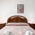 Casa Monica *