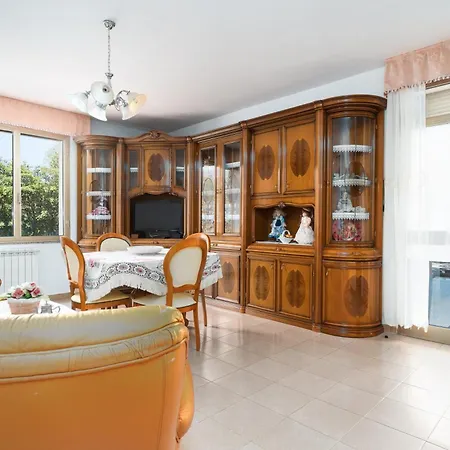 펜션 Casa Monica 포사타